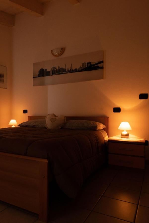 Casa Vacanze Valeria 손드리오 외부 사진