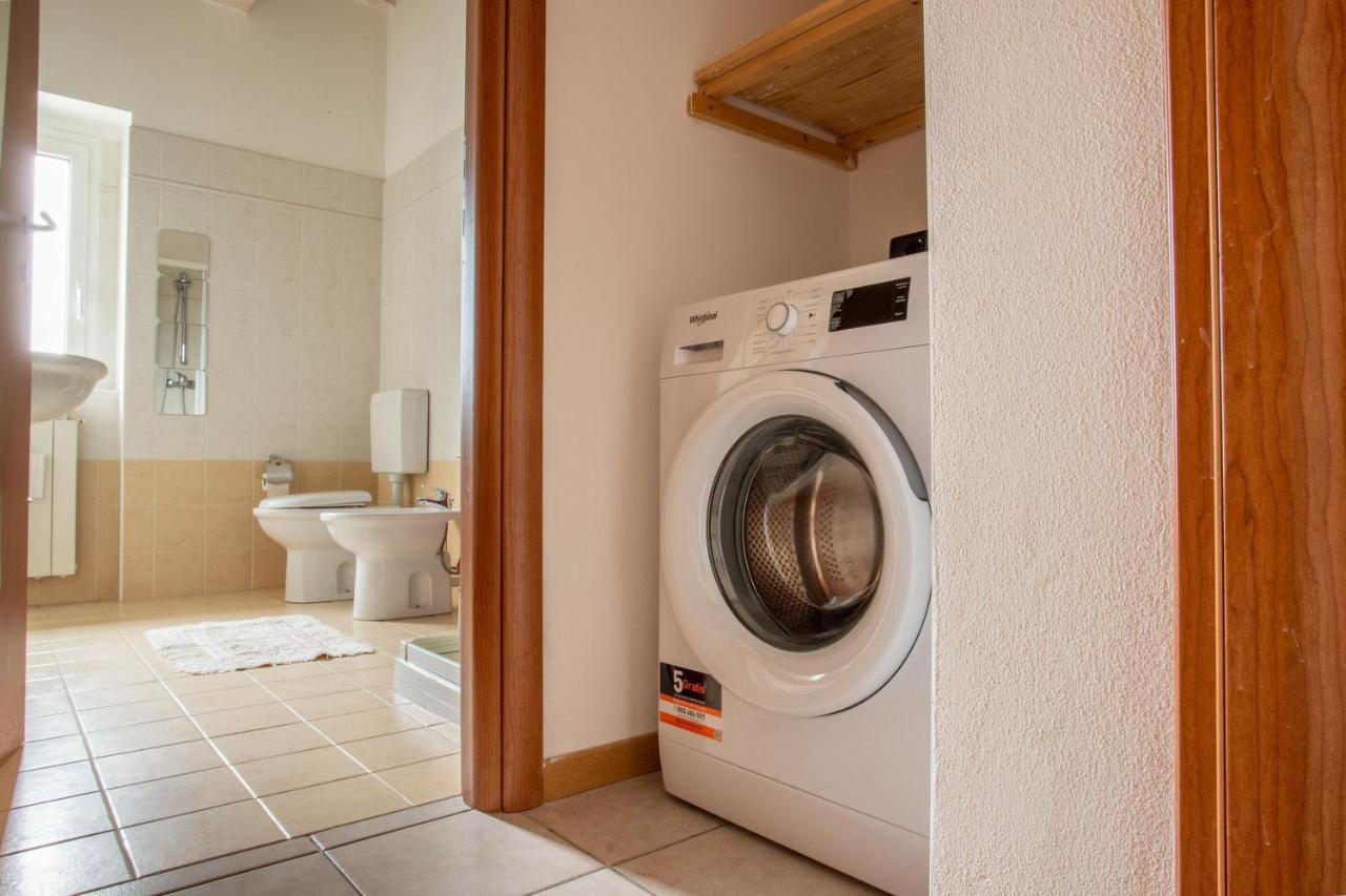 Casa Vacanze Valeria 손드리오 외부 사진